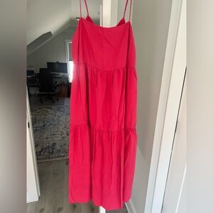 Abercrombie & Fitch pink tiered dress